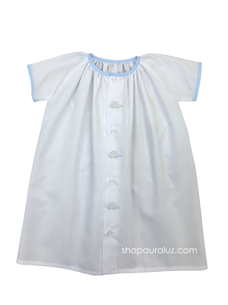 Auraluz Train Short Sleeve Day Gown main image 0