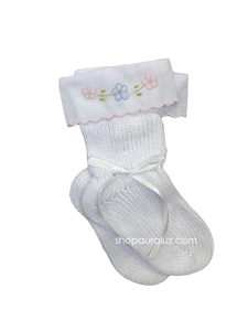 Auraluz Knit Socks...White with pink scallop trim and embroidered flowers