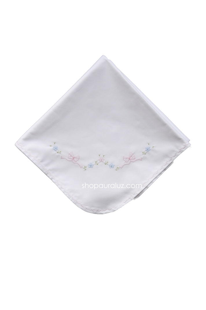 Auraluz Blanket..White w/pink scallops and embroidered bows